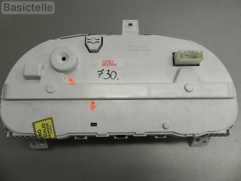 Mitsubishi Lancer IX 2007-2017 benzīns Milen spidometra instrumentu klasteris 8100B007