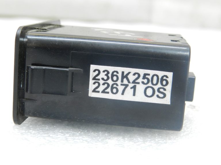 Mitsubishi Outlander III tālvadības pults atslēgu karšu lasītājs 8637B116