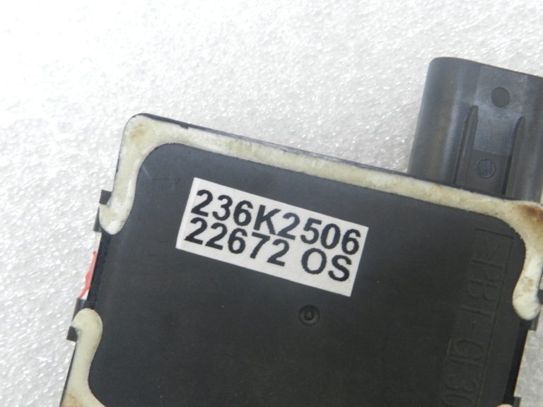 Mitsubishi Outlander III Elektriskais aizmugurējo durvju brīdinājuma skaņas signāls 8637A114