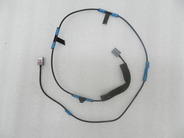 Mitsubishi Outlander III Radio tālruņa austiņas brīvā USB kabeļa savienojums 8755A098