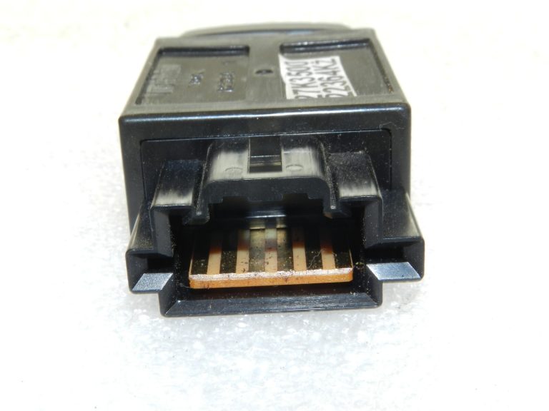 Citroen C-Crosser oriģināls PDC stāvvietas palīgierīces sonāra slēdzis 649009