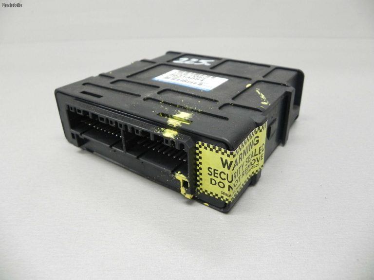 Mitsubishi Outlander 3.0i vadības bloks ECU 8631A084 G1T33071