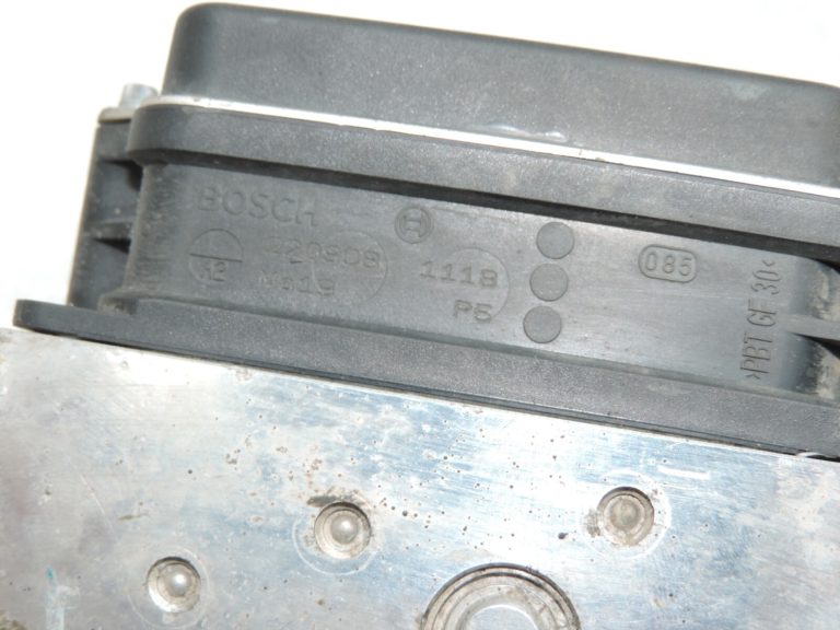 Nissan Qashqai J10 ABS sūknis 47660JD77A 47660JD01D 0265230686 88925U0156