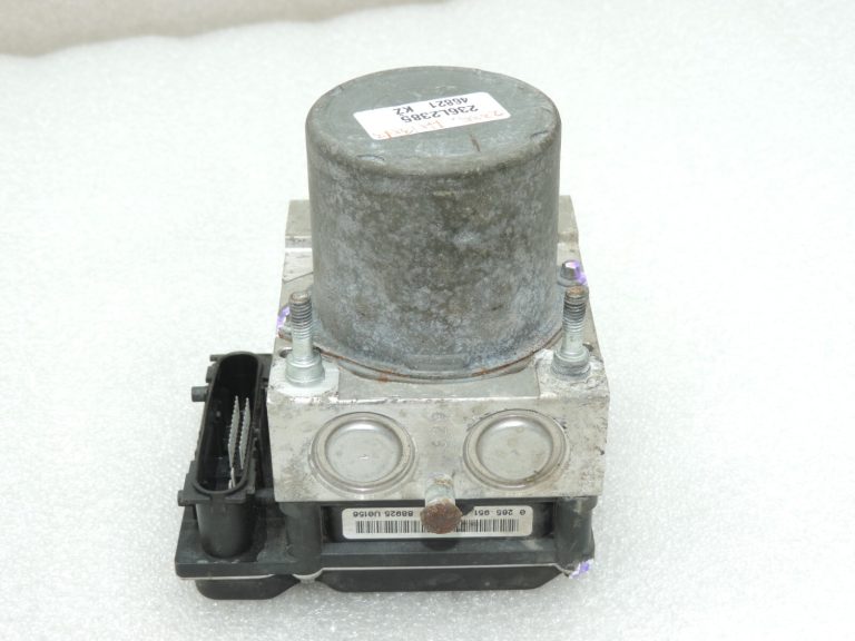 Nissan Qashqai J10 ABS sūknis 47660JD77A 47660JD01D 0265230686 88925U0156