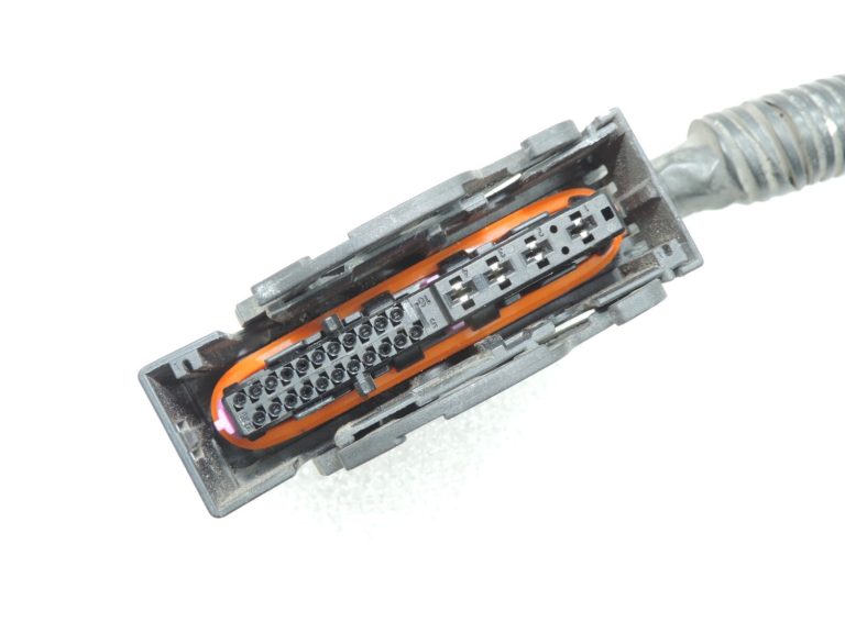 Nissan Qashqai J10 ABS sūkņa savienotājs 47660JD77A 47660JD01D 0265230686 88925U0156