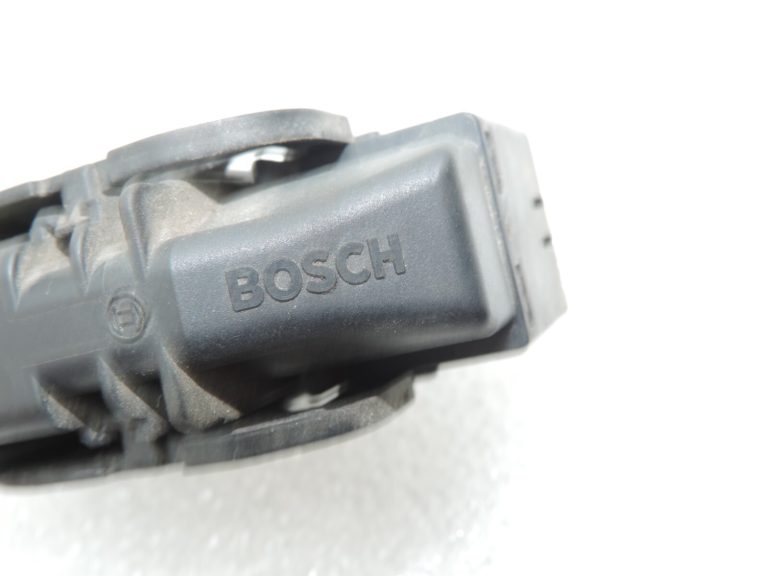 Nissan Qashqai J10 ABS sūkņa savienotājs 47660JD77A 47660JD01D 0265230686 88925U0156
