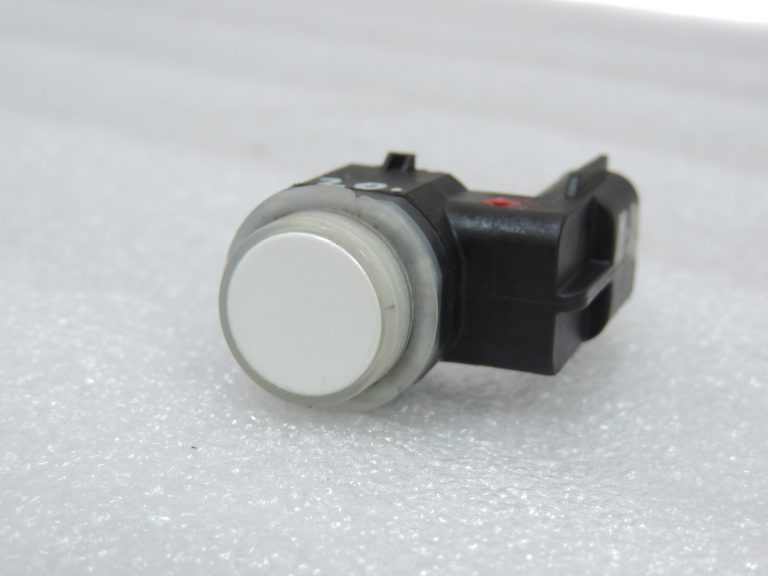 Nissan Qashqai J11 stāvvietas sensors stāvvietas palīgs PDC stāvvietas sensors 284384EA0A QAB
