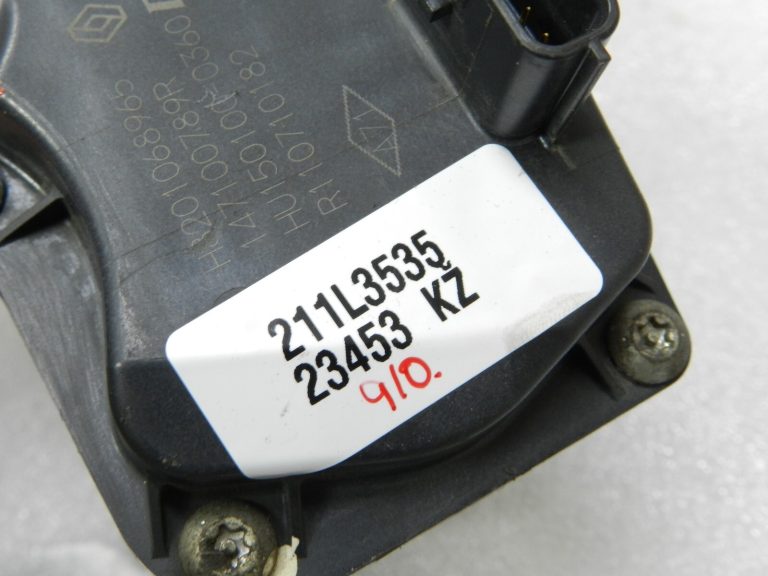 Oriģinālā aprīkojuma Nissan Qashqai J11 1.6 DCi izplūdes gāzu recirkulācijas EGR vārsts 1471000Q0T, 147100789R