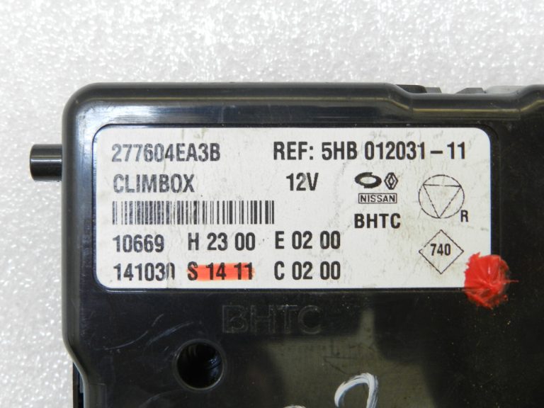 Nissan Qashqai J11 klimata kontroles pastiprinātāja vadības bloks 277604EA3B