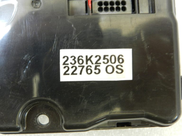 Nissan Qashqai J11 klimata kontroles pastiprinātāja vadības bloks 277604EA3B
