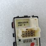 Nissan Qashqai J11 ārējā spoguļa kontrolieris spoguļa slēdzis spoguļa slēdzis salokāms