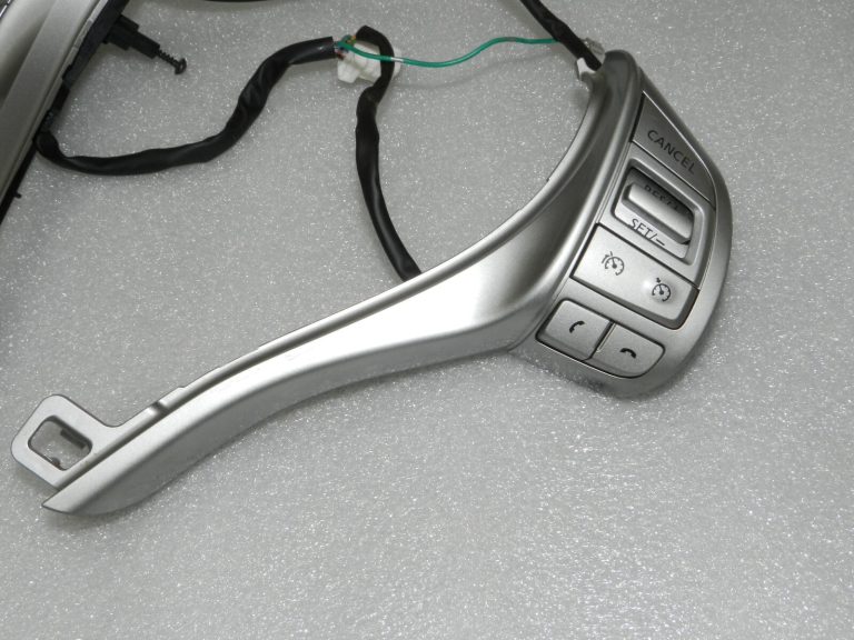 Nissan Qashqai II (J11) Stūres daudzfunkciju slēdzis oriģināls 255504BC3A