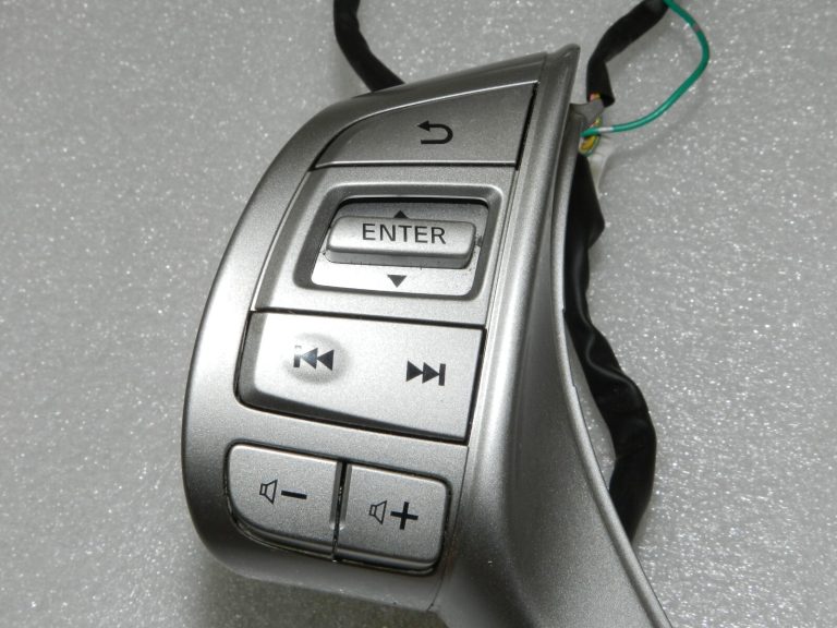 Nissan Qashqai II (J11) Stūres daudzfunkciju slēdzis oriģināls 255504BC3A