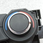 Oriģinālais Nissan Qashqai II (J11) Klimata kontroles panelis Sildītāja kontroles panelis 27500HV70A