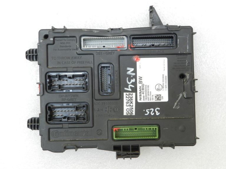 Nissan Qashqai J11 virsbūves vadības modulis BCM vadības bloks 284B14CB9D