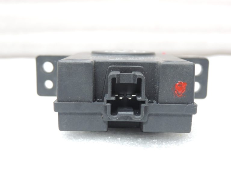 Nissan Qashqai J11 brīdinājuma signāla skaņas signāla skaļruņa vadības bloks 284P3HV00A