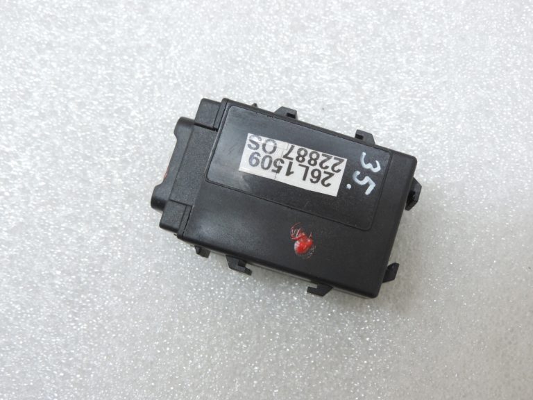 Nissan Qashqai J11 vārtejas moduļa vadības bloks 284T1HV70C