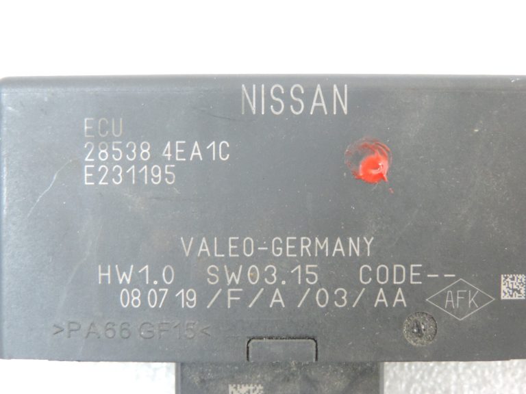 Nissan Qashqai J11 Sonāra radara sensora vadības bloks 285384EA1C