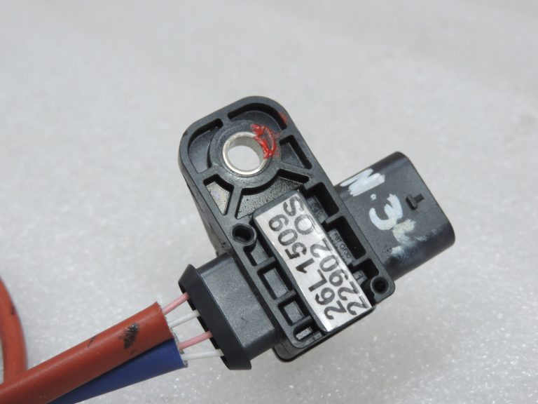 Nissan Qashqai J11 1.3i HR13DDT Izplūdes gāzu temperatūras sensors 226587733RA