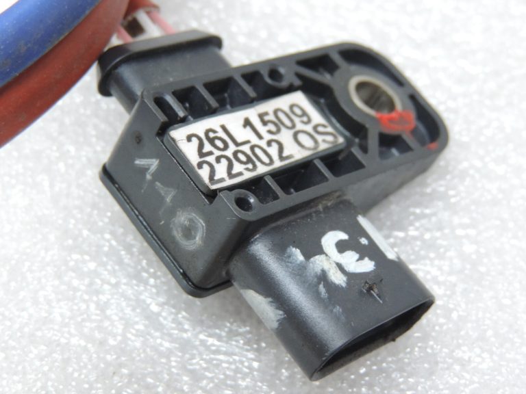 Nissan Qashqai J11 1.3i HR13DDT Izplūdes gāzu temperatūras sensors 226587733RA