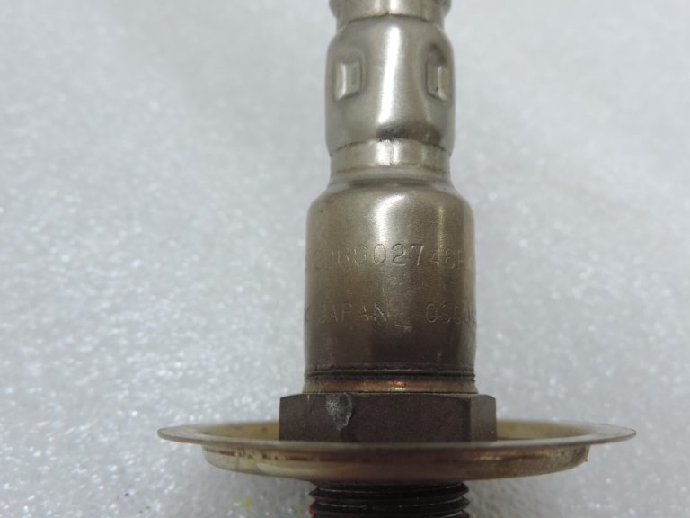 Nissan Qashqai J11 1.3i HR13DDT Lambda sensors Izplūdes gāzu sensors 226902746R