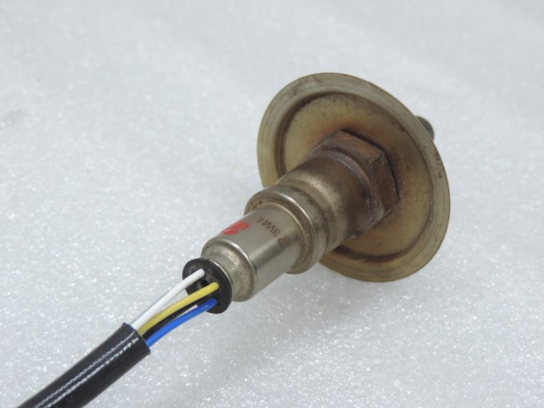 Nissan Qashqai J11 1.3i HR13DDT Lambda sensors Izplūdes gāzu sensors 226900029R
