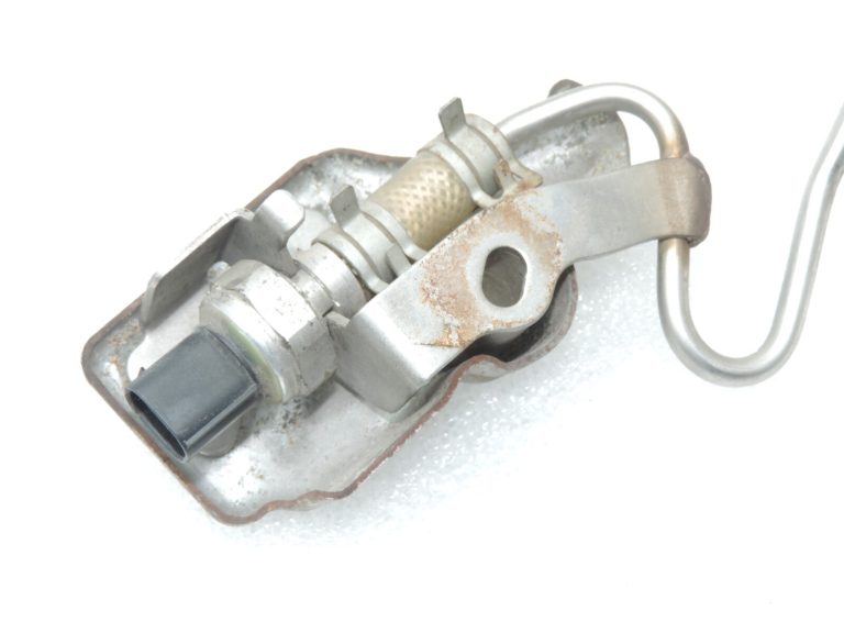 OE Nissan X-Trail T31 Renault M9R 2.0 dCi turbokompresora izplūdes kolektora spiediena sensors