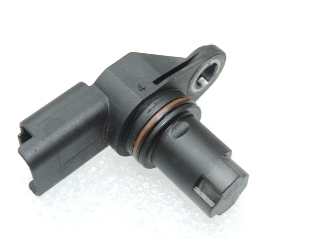 Renault M9R V9X 2.0 3.0 dCi sadales vārpstas sensors 2373100Q0C
