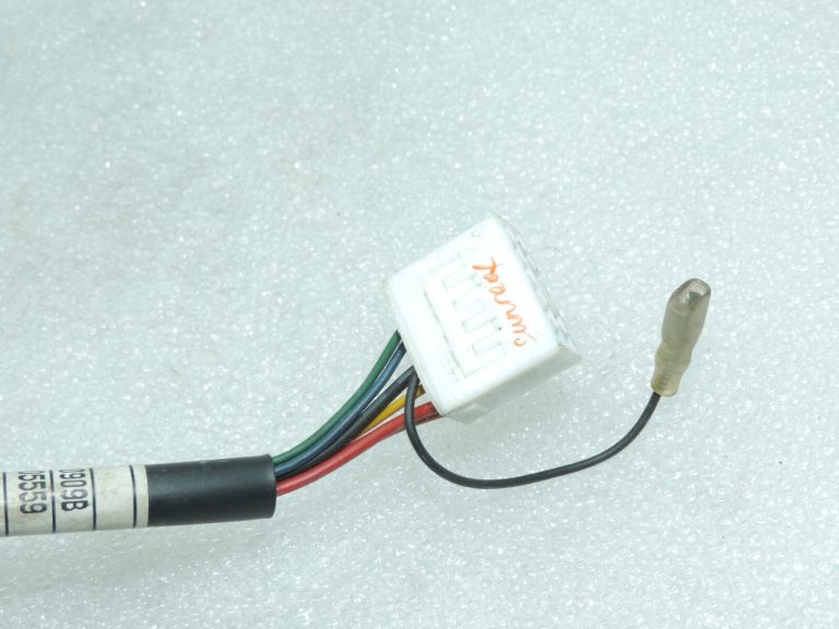 Oriģināls Nissan X-Trail T31 jumta elektroinstalācijas instalācija, panorāmas jumta motora kabelis 10010909B
