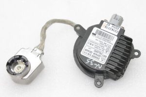 Oriģinālā aprīkojuma Nissan X-Trail T31 ksenona balastu vadības bloks ar balastu 284748991A