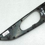 Nissan X-Trail T32 Aizmugurējā labās puses iekšdurvju rokturu vāka apdare 826824CL1A