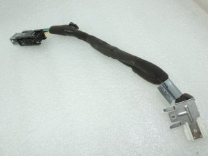 Nissan X-Trail T32 papildu sildītāja instalācijas savienotājs 272064BA2A 272064EM4A