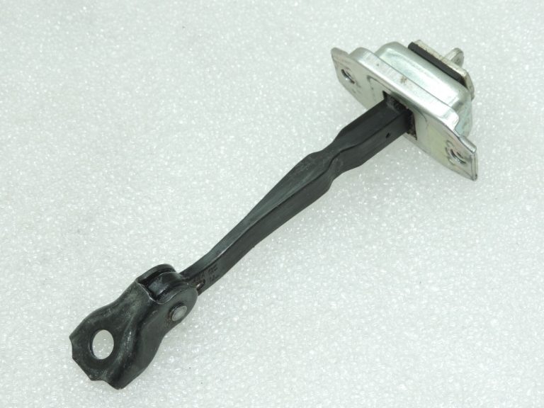 Oriģinālā Nissan Qashqai II (J11) durvju pārbaude priekšējā kreisā labā 804304EA0A