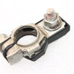 Nissan Qashqai 1.2 DiG-T akumulatora pozitīvā termināla savienojuma spaile 243407F003