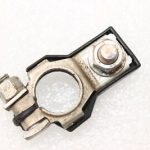 Nissan Qashqai 1.2 DiG-T akumulatora pozitīvā termināla savienojuma spaile 243407F003