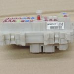 Oriģinālā Nissan Navara II D40 3.0 dCi drošinātāju kārba 243505X00A 24350-5X00A