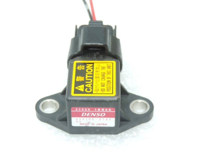 Oriģinālais Nissan Navara II D40 3.0 dCi 4×4 virsbūves slīpuma leņķa slīpuma sensors