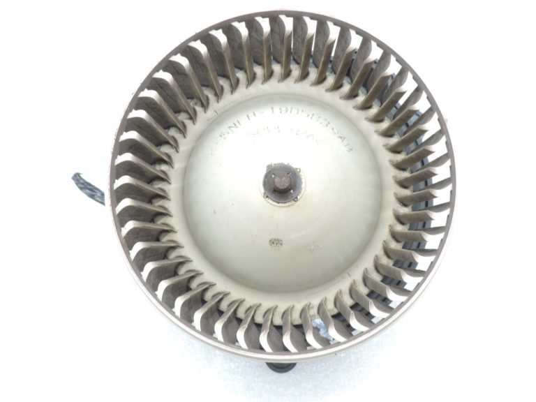 Oriģinālais Nissan Navara II D40 sildītāja ventilatora ventilatora motors 27226EA01A