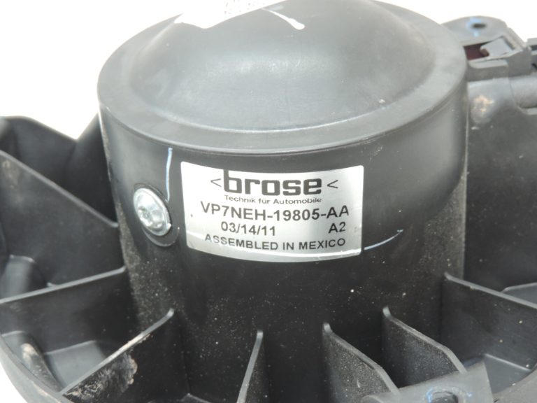 Oriģinālais Nissan Navara II D40 sildītāja ventilatora ventilatora motors 27226EA01A
