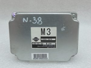 Nissan Navara II D40 3.0 dCi V6 4x4 Pārnesumkārbas vadības bloks 330845X41A