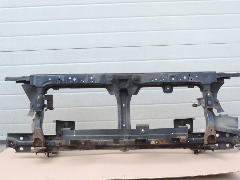 Nissan Navara II D40 3.0DCi 4×4 Priekšējais bamperis priekšējais rāmis F25005X2MA
