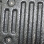 Oriģināls Nissan Navara II D40 aizmugurējo durvju pārsegs bagāžas nodalījuma durvju iekšējam panelim