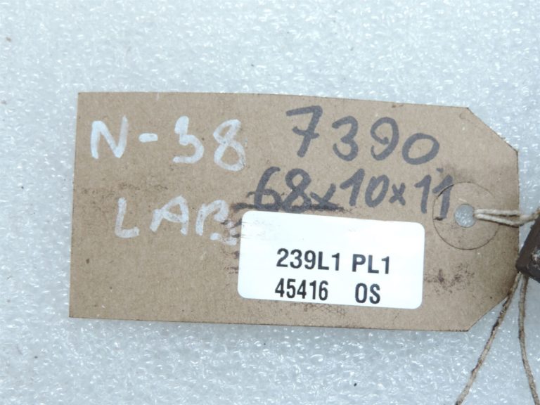 Nissan Navara II D40 3.0DCi V6 4X4 priekšējā kreisā labā piedziņas vārpsta 391005X20A
