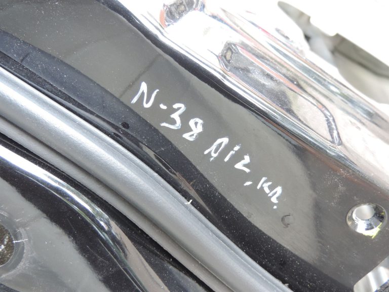 Nissan Navara II D40 NP300 Aizmugurējās kreisās durvis – Krāsa – GN0