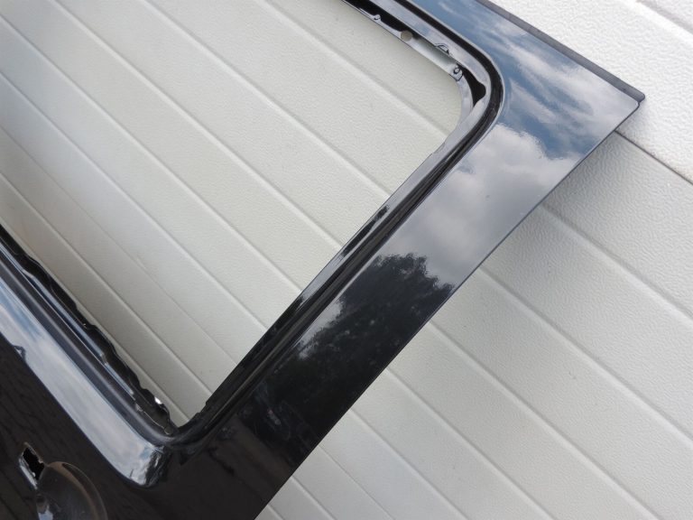 Nissan Navara II D40 NP300 priekšējās kreisās durvis priekšējās kreisās durvis – Krāsa – GN0
