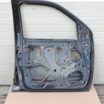 Nissan Navara II D40 NP300 priekšējās kreisās durvis priekšējās kreisās durvis – Krāsa – GN0