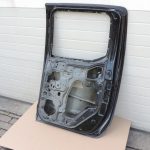 Nissan Navara II D40 NP300 Aizmugurējās labās durvis Aizmugurējās labās durvis – Krāsa – GN0