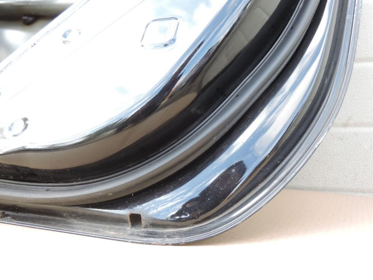 Nissan Navara II D40 NP300 Aizmugurējās labās durvis Aizmugurējās labās durvis – Krāsa – GN0