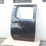 Nissan Navara II D40 NP300 Aizmugurējās labās durvis Aizmugurējās labās durvis – Krāsa – GN0