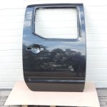 Nissan Navara II D40 NP300 Aizmugurējās labās durvis Aizmugurējās labās durvis – Krāsa – GN0